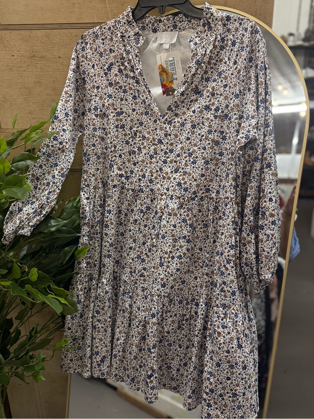 Sugarlips White Floral Tiered Dress with Blue & Brown Print xs